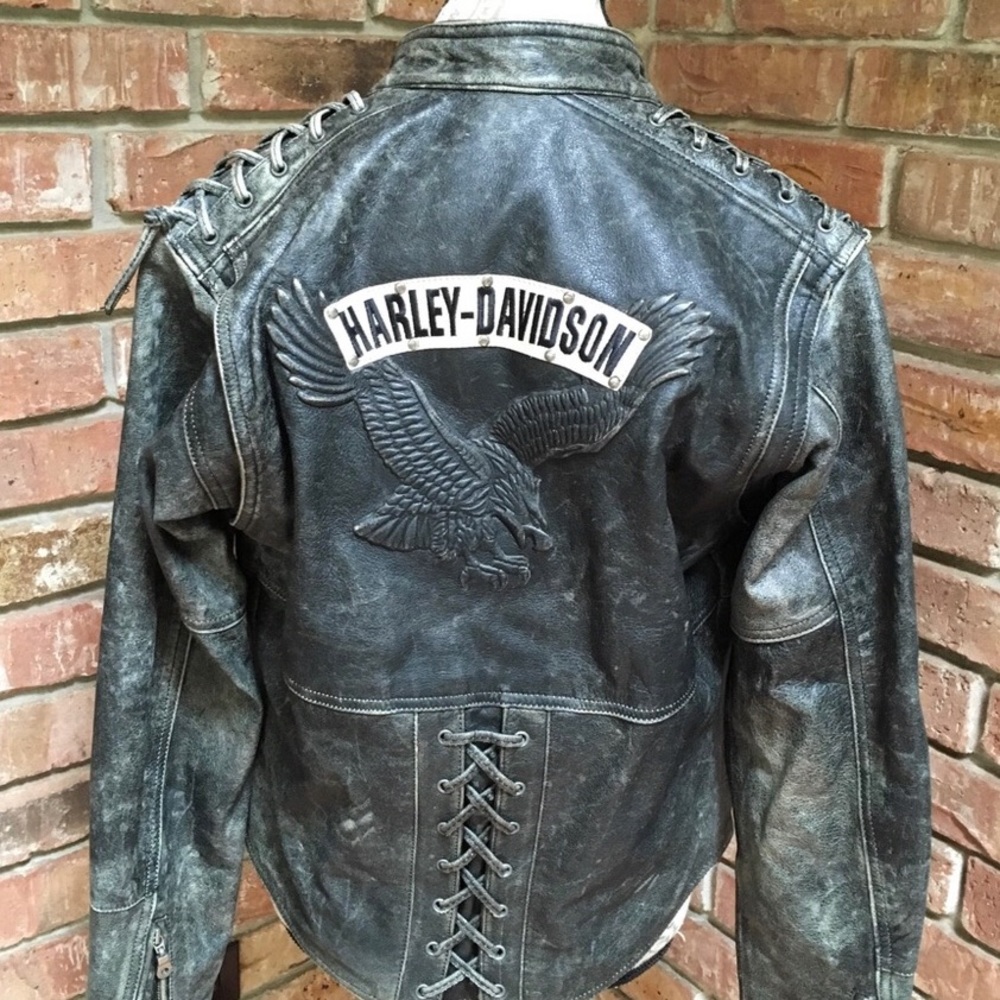 AUTHENTIC WOMEN’S HARLEY DAVIDSON LEATHER JACKET
